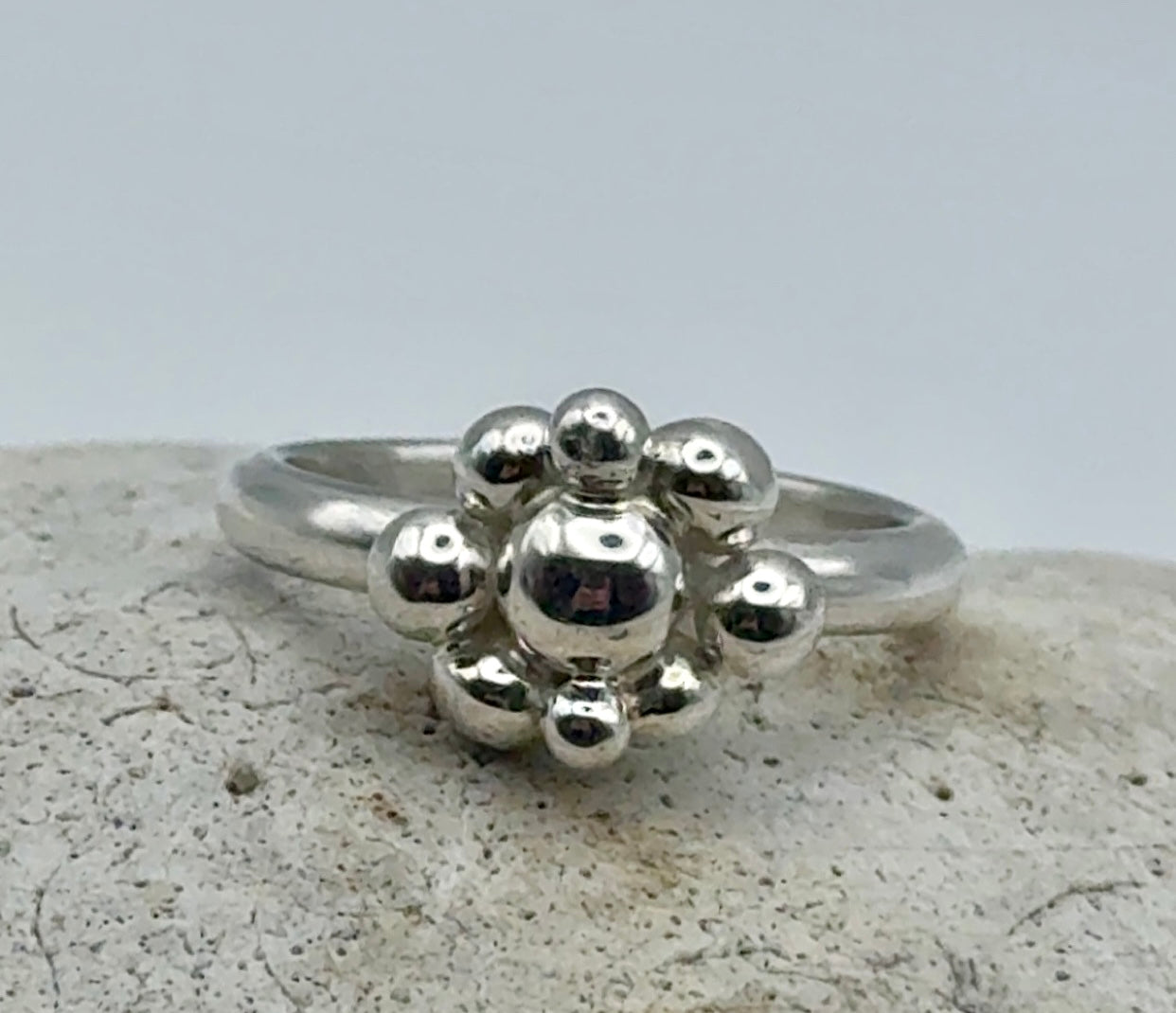 Silver Ball & Flower Ring