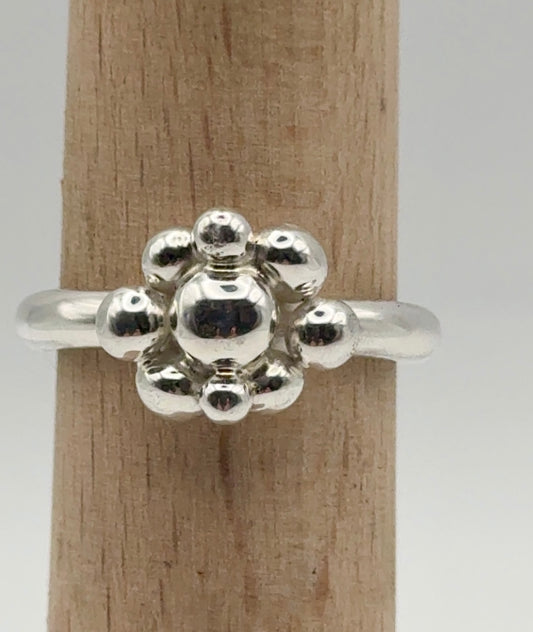 Silver Ball & Flower Ring